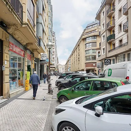 The Collection - Izpizua Apartman *